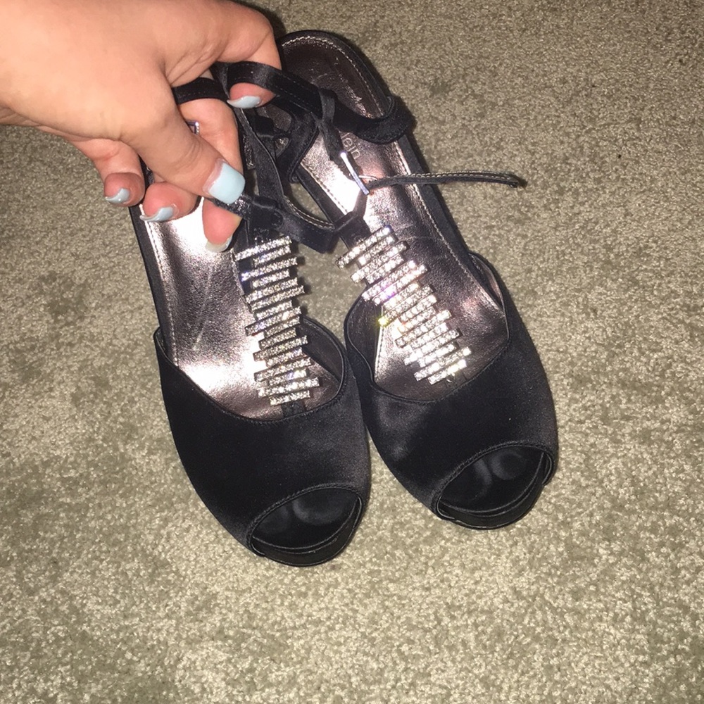 Calvin Klein 5in heels